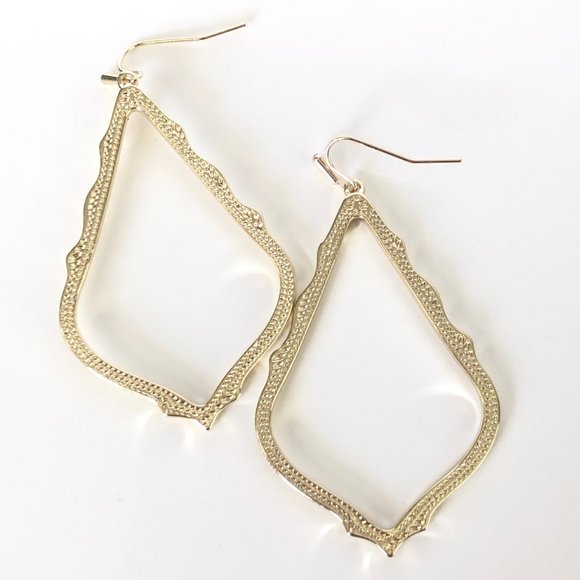 Sophee Drop Earrings In Gold - Picture 6 of 10
